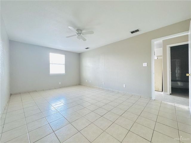 3304 N Palm Leaf Circle, Mission, TX 78574