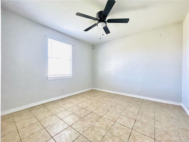 3304 N Palm Leaf Circle, Mission, TX 78574