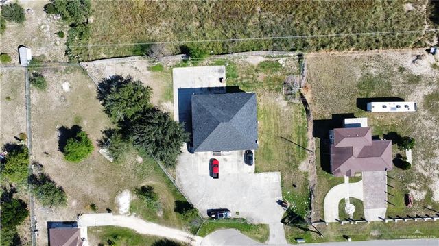 3304 N Palm Leaf Circle, Mission, TX 78574