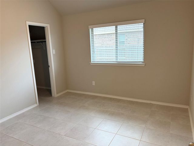 323 Avenue B, Richmond, TX 77406