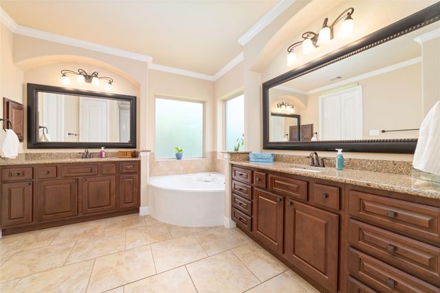 2408 Ellis Park Lane, Conroe, TX 77304