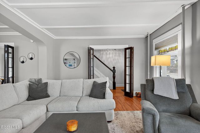 4 Grant Avenue, Amsterdam, NY 12010