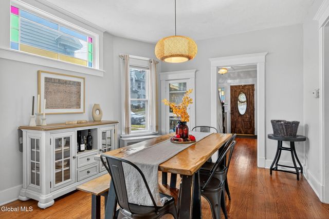 4 Grant Avenue, Amsterdam, NY 12010