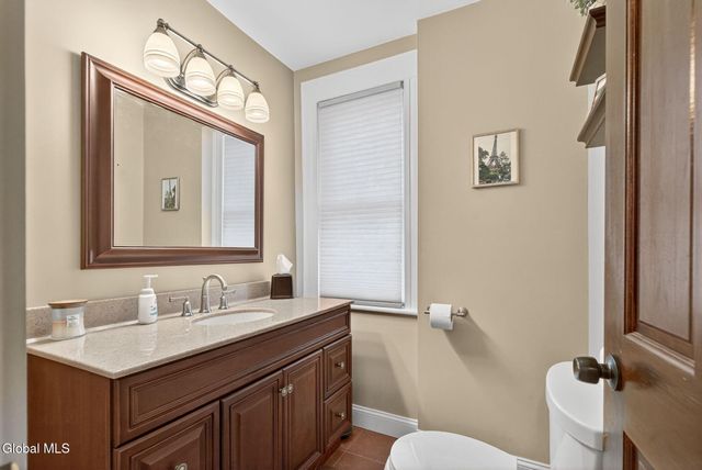 4 Grant Avenue, Amsterdam, NY 12010