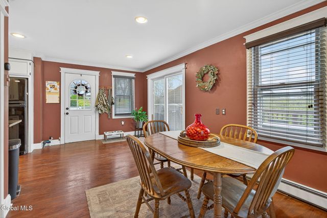 4 Grant Avenue, Amsterdam, NY 12010