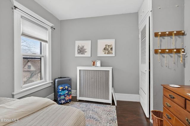 4 Grant Avenue, Amsterdam, NY 12010