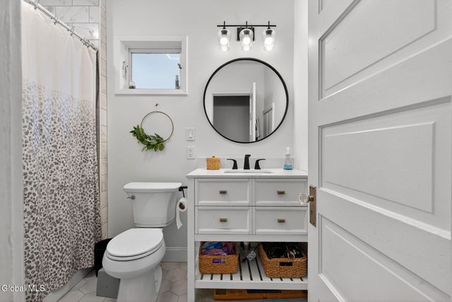 4 Grant Avenue, Amsterdam, NY 12010