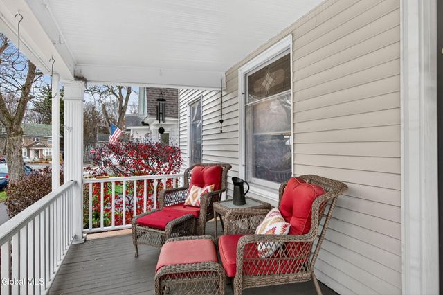 4 Grant Avenue, Amsterdam, NY 12010