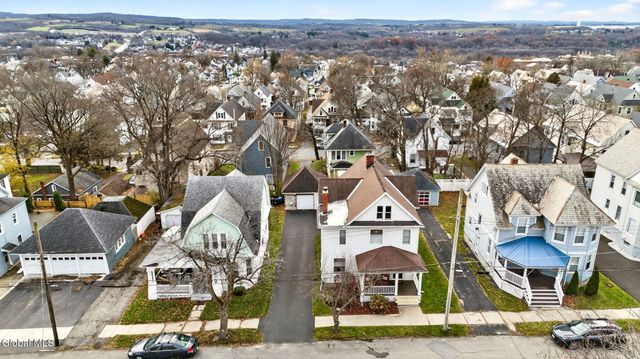 4 Grant Avenue, Amsterdam, NY 12010