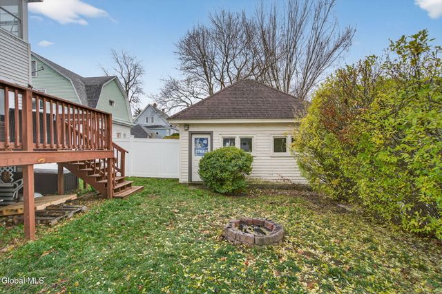 4 Grant Avenue, Amsterdam, NY 12010