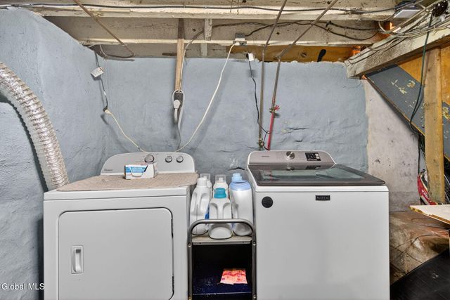 4 Grant Avenue, Amsterdam, NY 12010