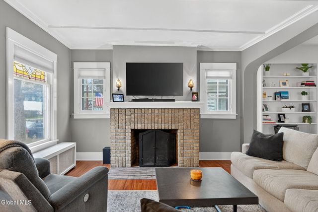 4 Grant Avenue, Amsterdam, NY 12010