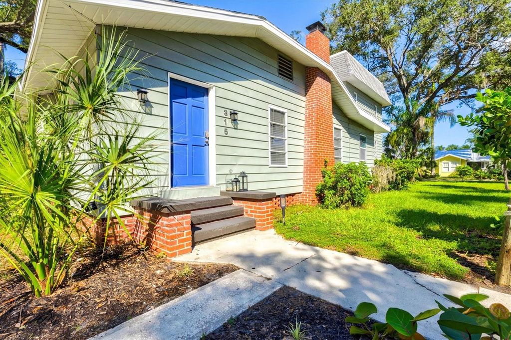 315 29TH STREET NW, BRADENTON, FL 34205 — exterior