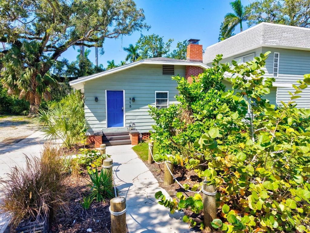 315 29TH STREET NW, BRADENTON, FL 34205 — photo 2