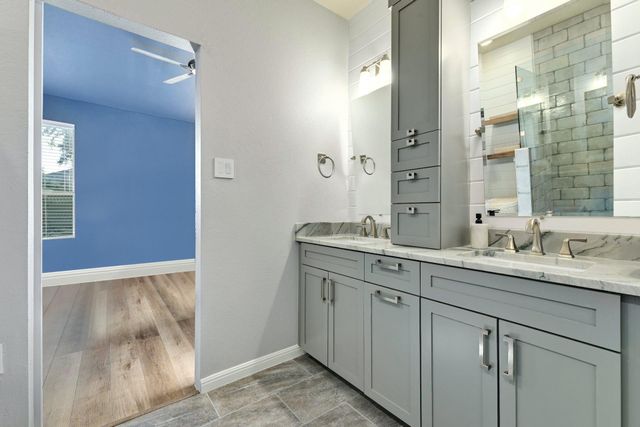 12601 Jen LN, Austin, TX 78750
