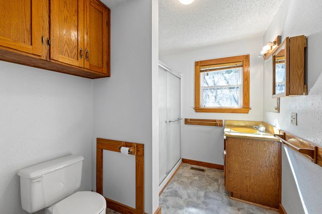 2259 Racetrack Hollow Road, Anderson, MO 64831