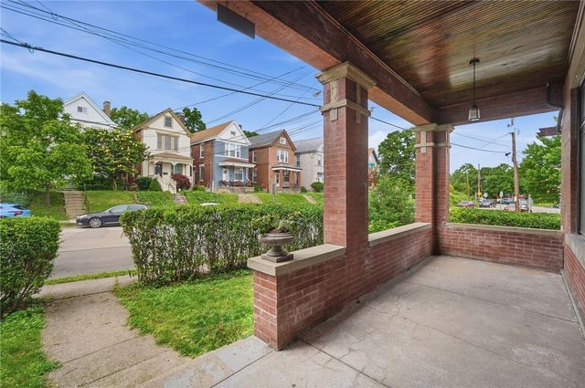 2412 Fairview Avenue, Cincinnati, OH 45219