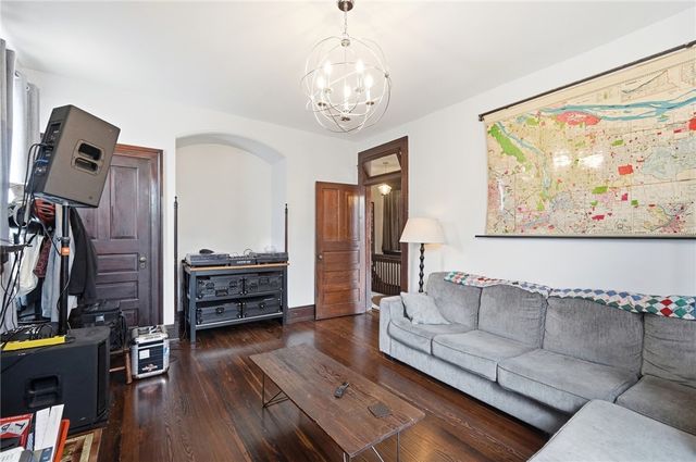 2412 Fairview Avenue, Cincinnati, OH 45219