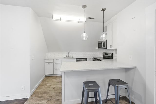 2412 Fairview Avenue, Cincinnati, OH 45219