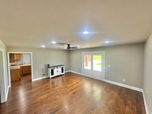 13270 Highway 67 Highway, Malvern, AR 72104