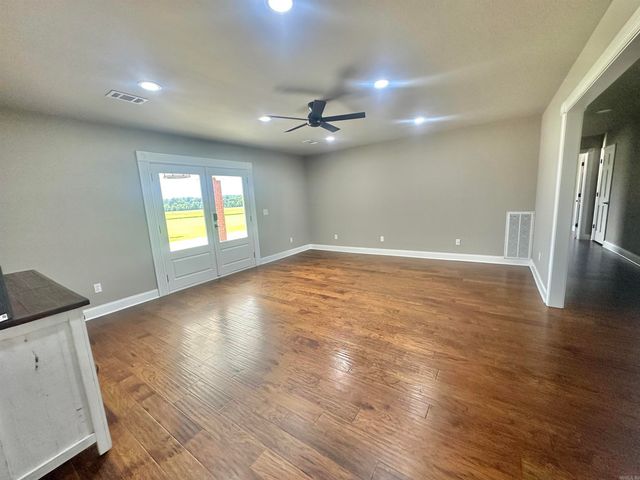 13270 Highway 67 Highway, Malvern, AR 72104