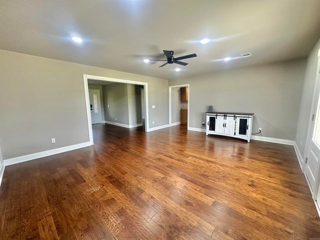 13270 Highway 67 Highway, Malvern, AR 72104
