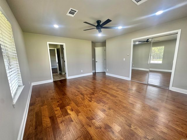 13270 Highway 67 Highway, Malvern, AR 72104