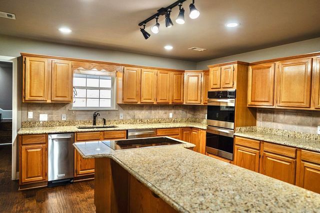 13270 Highway 67 Highway, Malvern, AR 72104