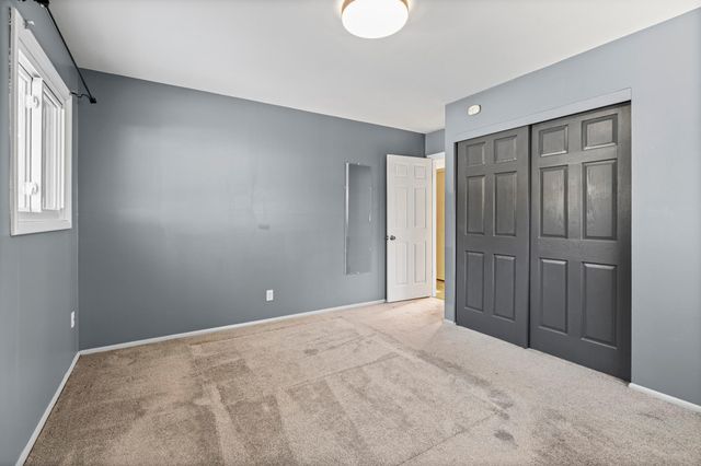 1040 3rd Street NW, New Brighton, MN 55112