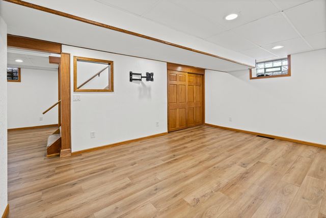 1040 3rd Street NW, New Brighton, MN 55112