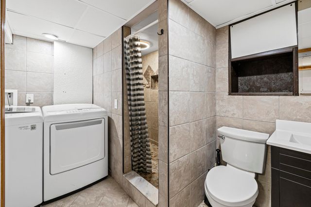 1040 3rd Street NW, New Brighton, MN 55112