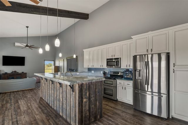 2447 County Road 2710, Caddo Mills, TX 75135