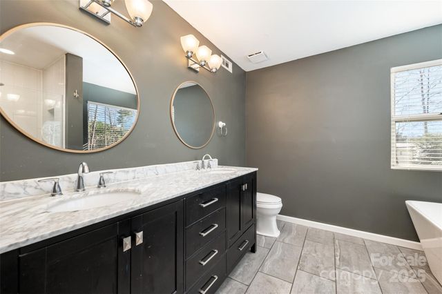 10925 Lassen Court, Charlotte, NC 28214