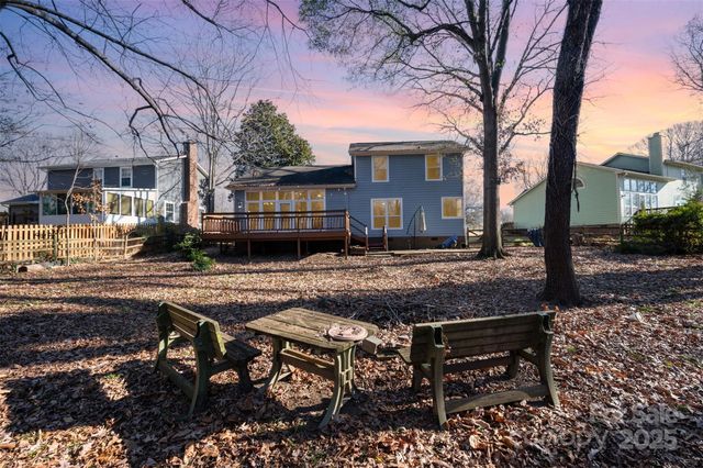 10925 Lassen Court, Charlotte, NC 28214