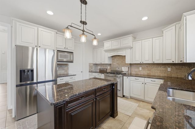18081 25 Mile Road, Macomb, MI 48042