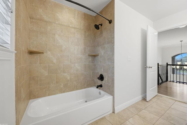 18081 25 Mile Road, Macomb, MI 48042