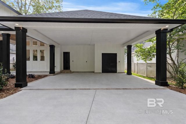 33087 Shinnecock Lane, Loxley, AL 36551