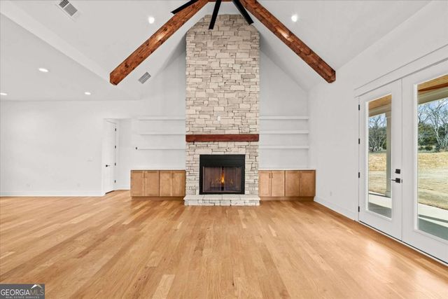 1250 HAYS MILL Road, Carrollton, GA 30117