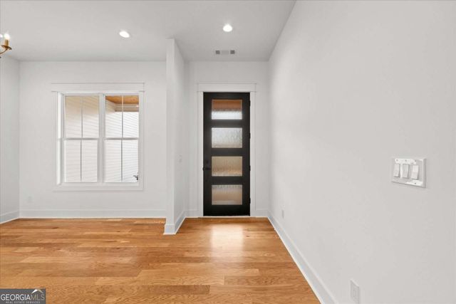 1250 HAYS MILL Road, Carrollton, GA 30117