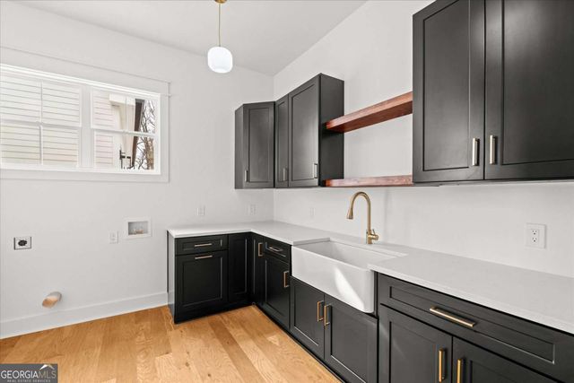 1250 HAYS MILL Road, Carrollton, GA 30117