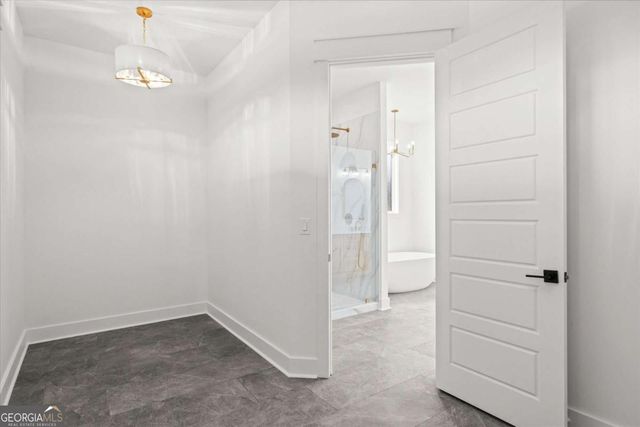 1250 HAYS MILL Road, Carrollton, GA 30117