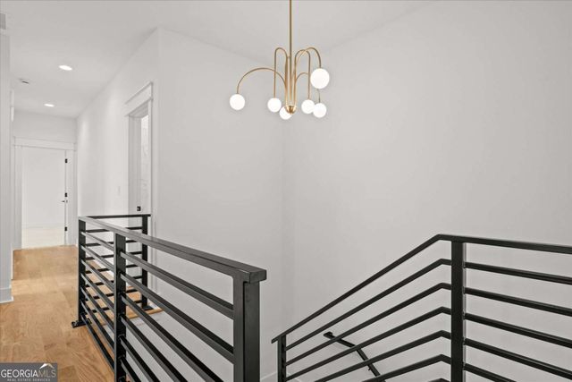 1250 HAYS MILL Road, Carrollton, GA 30117