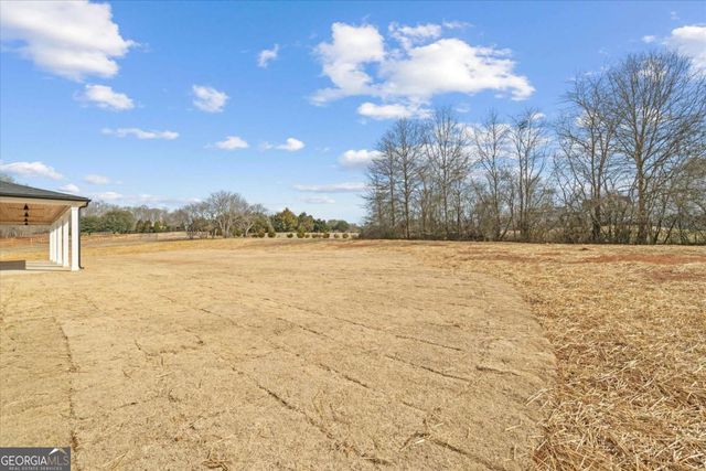 1250 HAYS MILL Road, Carrollton, GA 30117