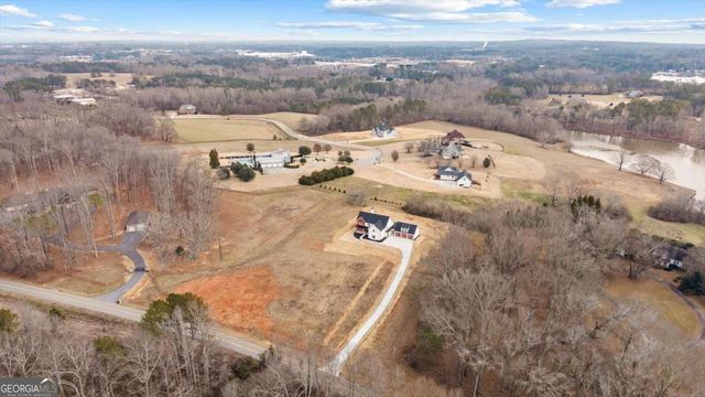 1250 HAYS MILL Road, Carrollton, GA 30117