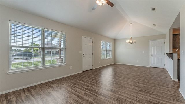 824 Brook Street, Gentry, AR 72734