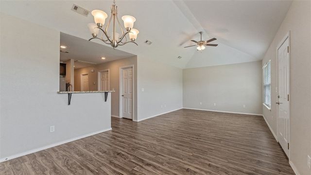 824 Brook Street, Gentry, AR 72734