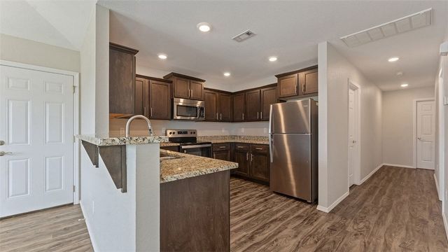 824 Brook Street, Gentry, AR 72734