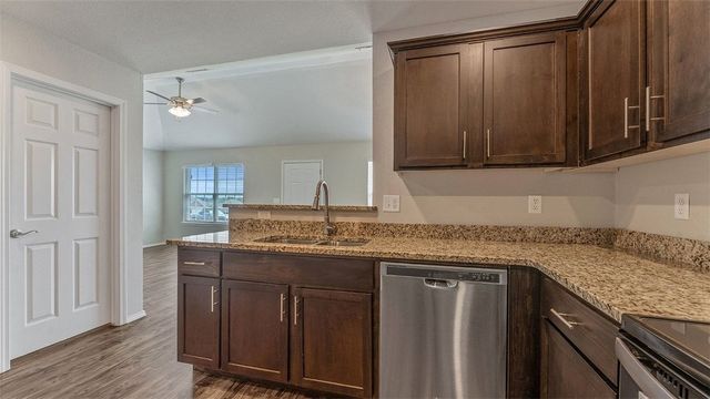 824 Brook Street, Gentry, AR 72734