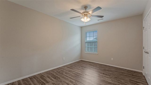 824 Brook Street, Gentry, AR 72734