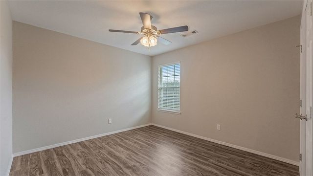 824 Brook Street, Gentry, AR 72734